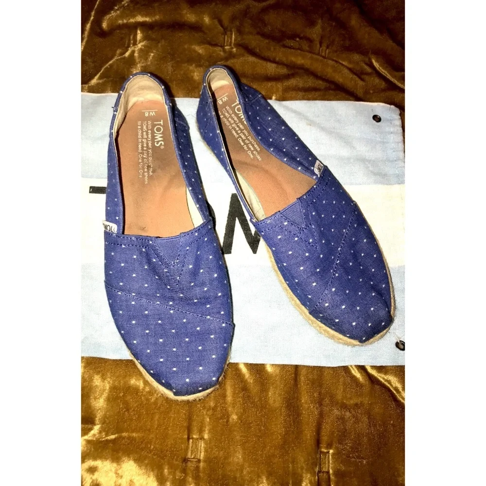 Tom’s Polka Dot Alpargata Flat Espadrille, Size 8 M